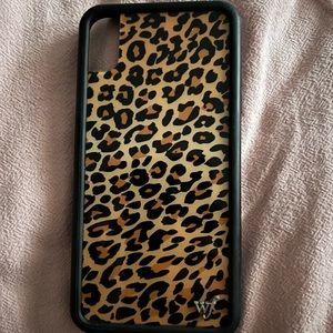 perfect condition i just got a new phone and it doesn’t fit anymore :(